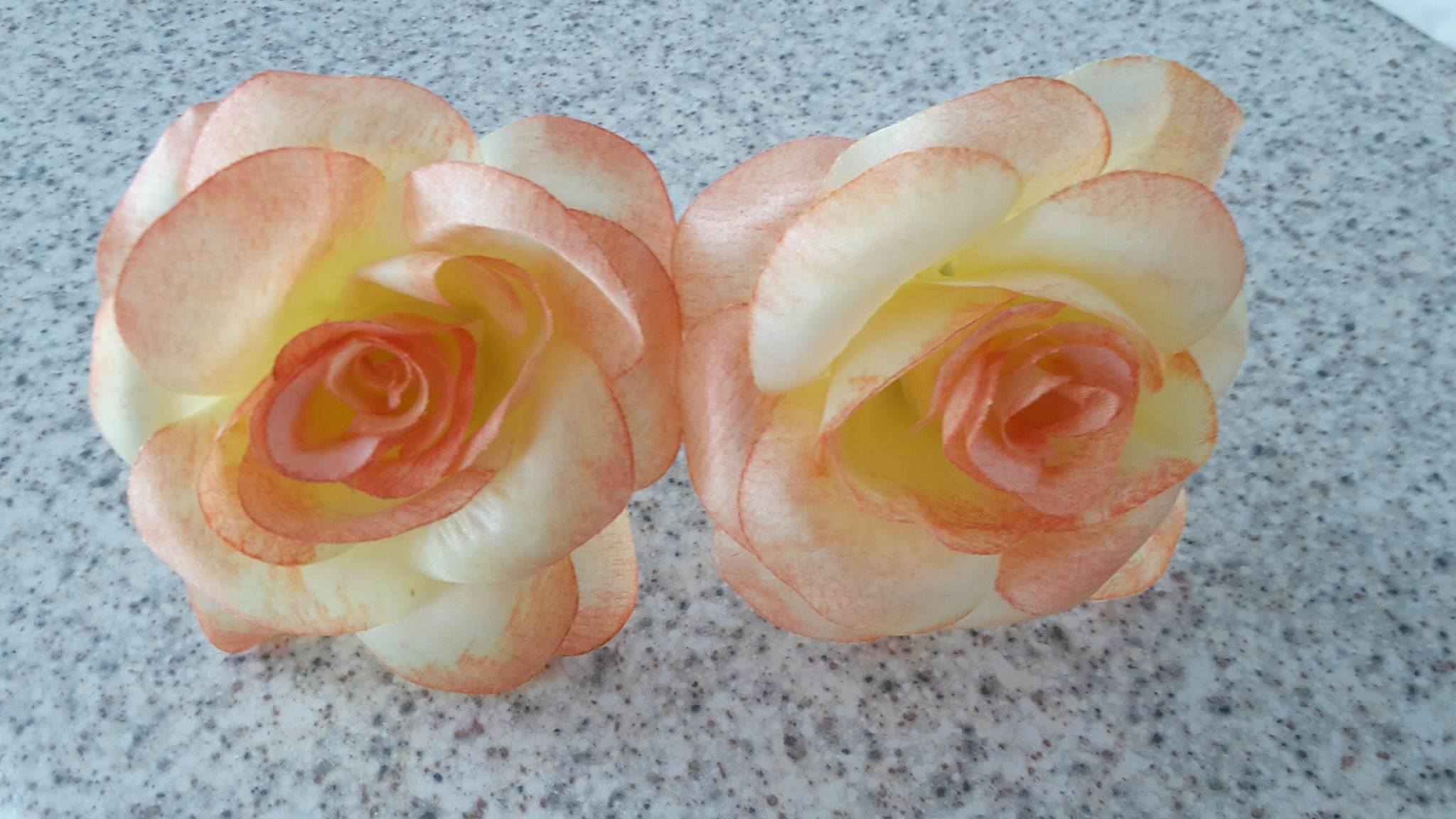 Saténová ruža -  lososová