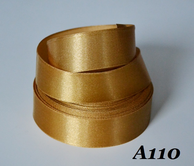 Saténová stuha 25mm/27m č. A110  - zlatá