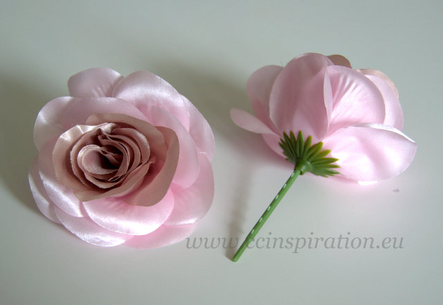 Saténová ruža - púdrová ružová