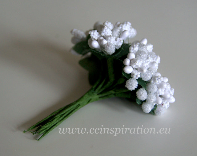 Tyčinky do kvetov /zväzok s lístkami 8 cm -  biele