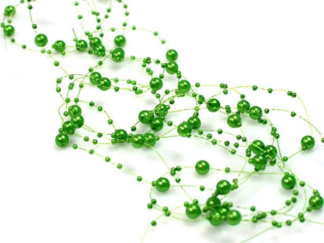 Perlová girlanda zelená